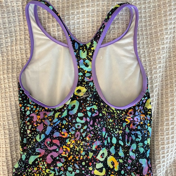 Speedo Girls One-Piece Swimsuit Bundle - Picture 2 of 7